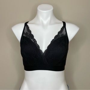 Chantelle Black Lace Cross Back Bralette size Medium